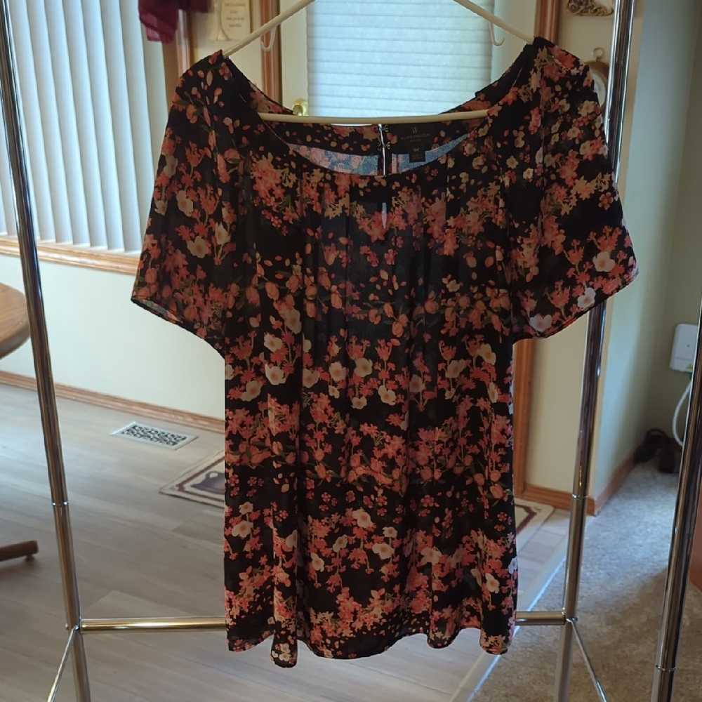 Worthington Woman Coral And Black Floral Blouse 0X